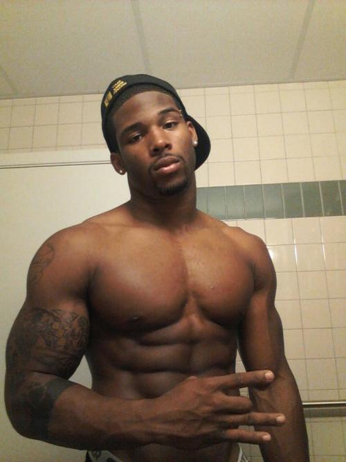 sexyboysbeingsexy 164009775449 adult photos