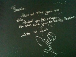 Leeann1D:  Onedirectaddiction:  What Niall Wrote For A Fan Today…. He Has The Hottest
