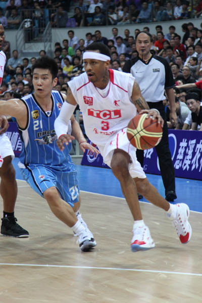  allen iverson in china rocking the questions   may 25th coming get ready 8)