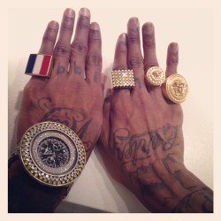 souljaboytellem:  pick a ring to ki$$ (Taken