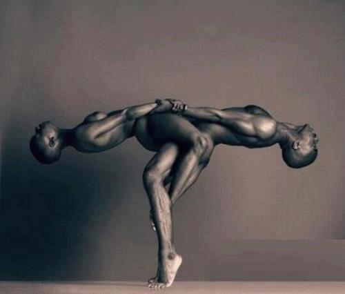 basedunicornz:  eccentricattire:  b-robin:  smoke-my-love-til-youre-high:  the man supports the both of them, but the woman gives him balance.  The way a relationship should be  This photo is just so captivating.  is that Timothy Bloom & V?? 