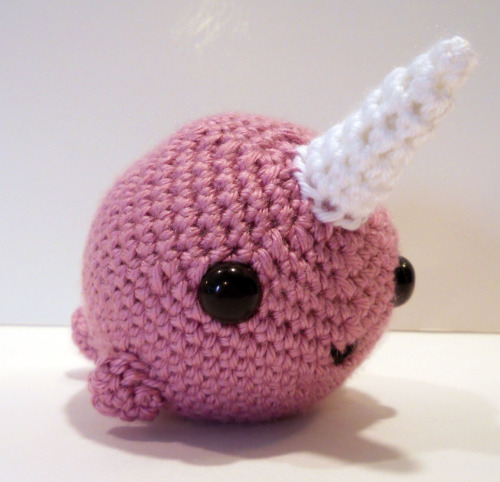 moare:  syppahscutecreations:  New color of narwhal! Berry-pink!You can find her in my Etsy Shop.     /creeps off to get some yarn and a crochet hook 9w9