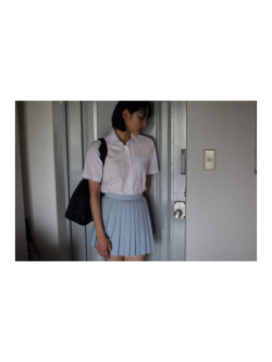 bustylustyhoney:  japanschoolgirlx:  yourdirtystories:  早見あかり  http://zettai-ryouiki.net http://bustylustyhoney.tumblr.com