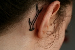 fuckyeahtattoos:  One of a pair of antlers,