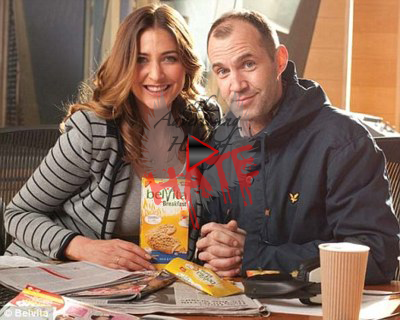 Keeping with the radio theme, this horrible performance from Johnny Vaughan and Lisa Snowdon demonstrates why radio should not be seen.
If you, like Johnny, don’t think a biscuit constitutes a good breakfast, worry not, Lisa is here to confidently...