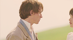 daenery:He had been forgetting himself, he had to join his companions. As he fell out of the dance h