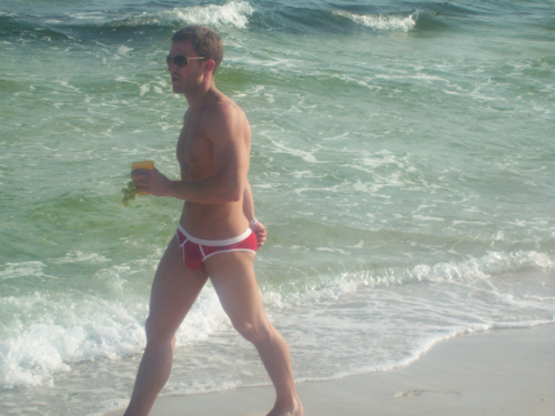 dailyunderwear:  Colourful undies thursday http://i-m.co/freeundies/FreeUndies/articles