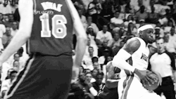 -heat:  LeBron’s monster slam vs the Knicks
