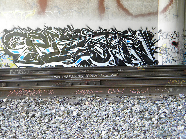gromes:  “PLEGR” MANG! 