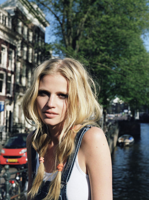 euphoricmisery:  Lara Stone 