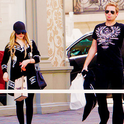 popgifs-blog1:  Paris 10 May, Miss Lavigne caught up in the ‘fashion city’ with