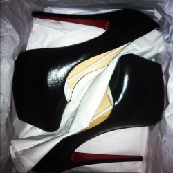 Louboutin Love