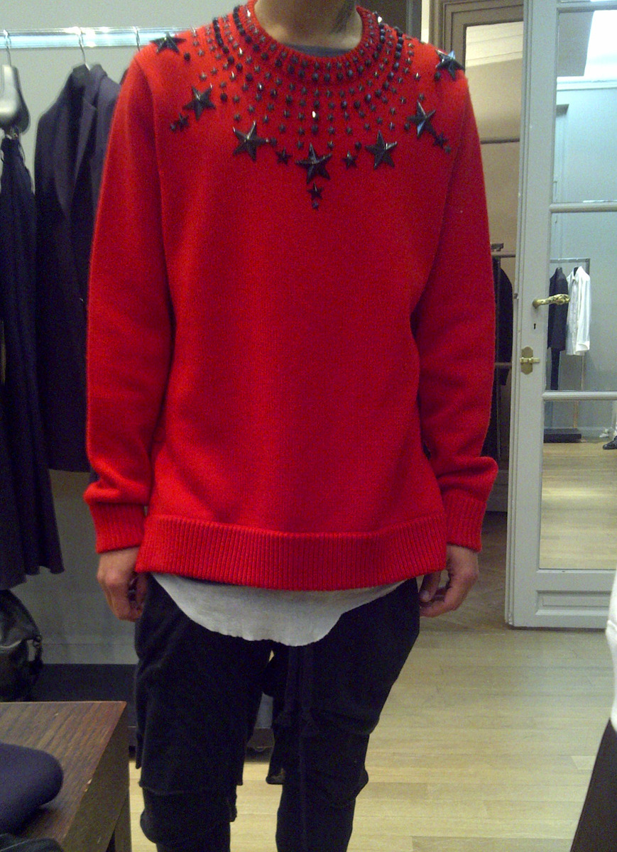 stilinovic:  Follow Stilinovic , for your daily dose of men fashion !