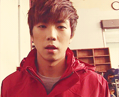 taecho-blog-deactivated20180505:  Jang Wooyoung’s epic faces 