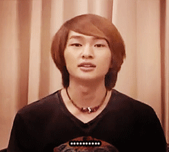  Onew | SHINee’s ……. leader 
