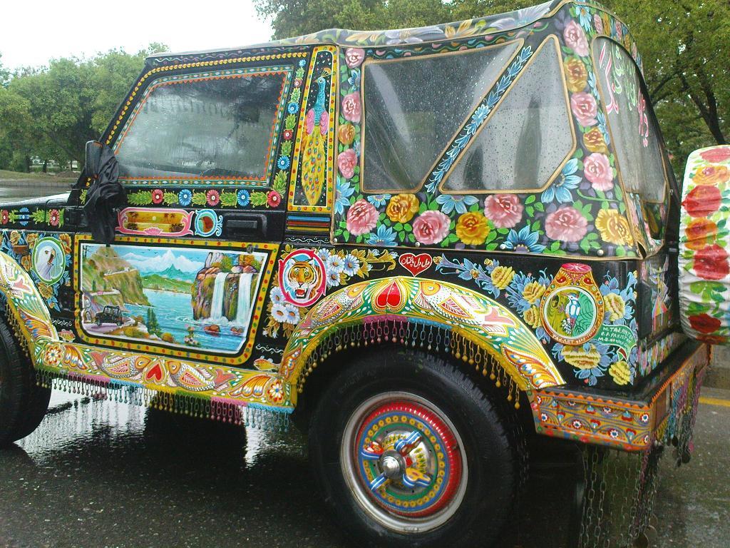 themountainboy:  wtf dream car in every way  