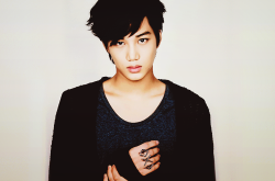 Can we all just take the time to stop and appreciate how absolutely drop dead sexually handsome and gorgeous Kai is. Those big flawless lips. That perfect collarbone and great hair. That hand. Those seductive eyes. Kai is porn and the cause of Sexual