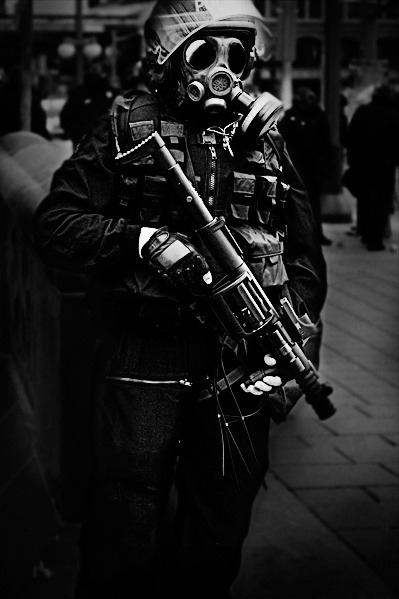demonic-fiend:  Black &amp; White Blog 