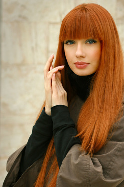 thegirlsofmydreams:  Red hair beauty by ~lisole