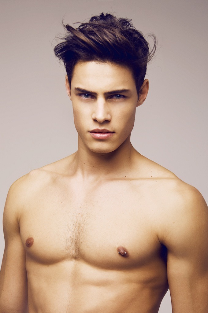 boy-of-the-day:  http://www.wowwow.me/2012/05/joao-salvadori-by-eduardo-fiorindo.html