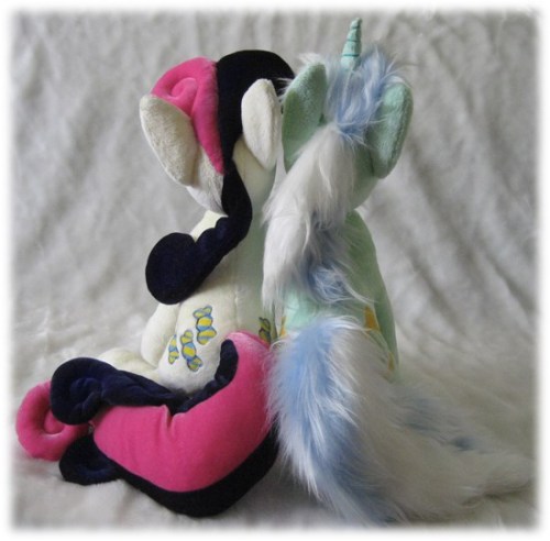 euphoriapony:  plushmakingismagic:  Lyra and Bon Bon plushies. Selling together here   the feels 