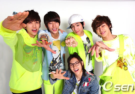 teenagebarbiez:  How cute are they!? Sanduel