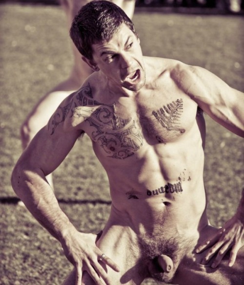 http://tof34.tumblr.com/post/26509283510