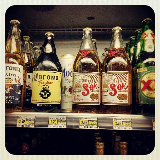 literafoto:  #caguamas #corona #sol #modelo #dosequis  (Taken with instagram)