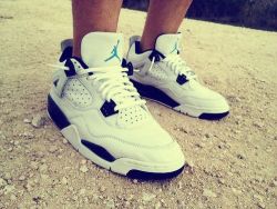 theiropiniondoesntmatter:  immacaulateperception:  Columbia 4’s  These