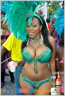 carnivalsfinest:  Lovely.. 