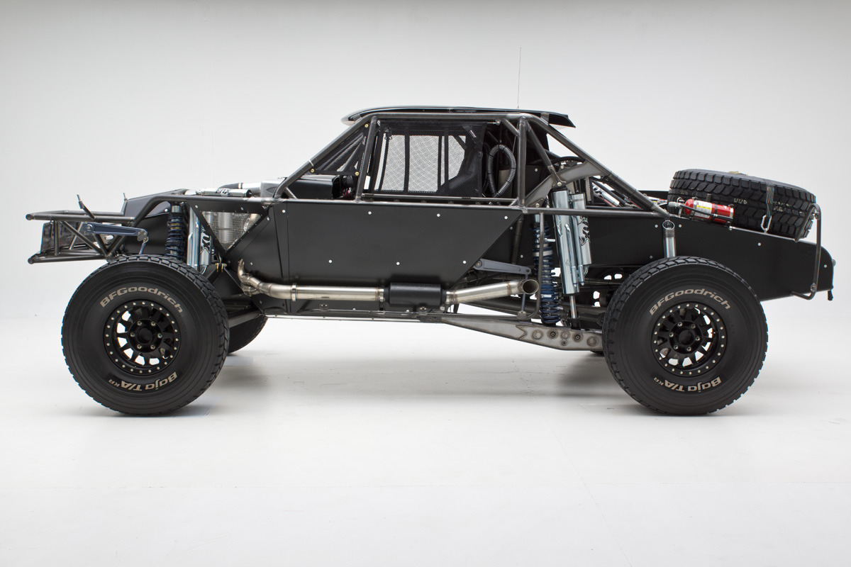 bajajunky:  bajajunky:  The new Jimco Ford Raptor Trophy Truck  Hello there perfect