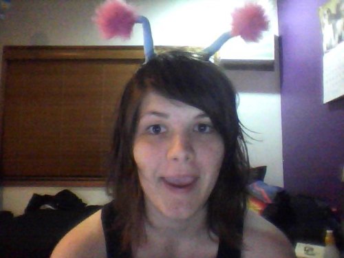 ninjatandtolerance:  rachaelgauntlet:  SUNDAY NIGHT FUN TIMES!  -envies hat collection- Such sexy fr
