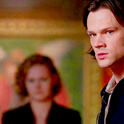 my-common-sense-is-tingling:   Because somebody asked to make it into a photoset.