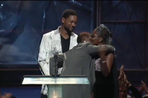 makaveli-immortalized:  Afeni Shakur & Voletta Wallace, mothers of Tupac & Biggie together, presenting the Best Rap Video Award at the 1999 MTV Video Music Awards 