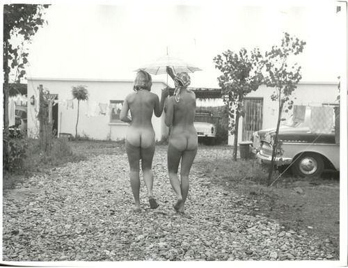 http://nudevintage.tumblr.com/post/23039657591