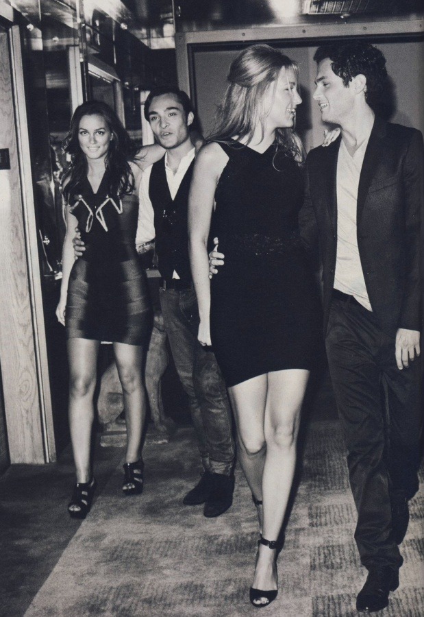 nyc-lass-y:  Leigton Meester, Ed Westnick, Blake Lively, and Penn Badgley on the