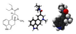 drug-mommy:  holymoleculesbatman:  DRUGS