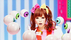 dalshabetintl-deactivated201612:  Kyary Pamyu Pamyu - PONPONPON 