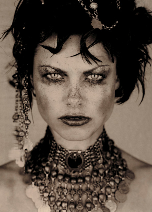mundaner:  Marc Lagrange - Bonne 