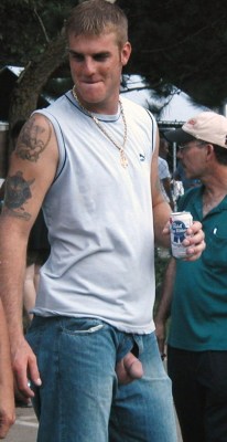jeepguy293:  menwithbigsticks: can’t get enough of redneck guys drinkin beer showin cock 