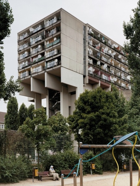 andr3oid3: Gerrit Engel, Berlinvia Arkinet Pallasseum, West Berlin, Jürgen Sawade, 1977. View t