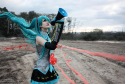 chain-o-f-memories:  Love is war - Hatsune