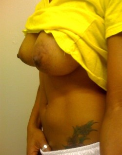 badbroads:  http://badbroads.tumblr.com/ TJ’s ***** Monday Madness*****