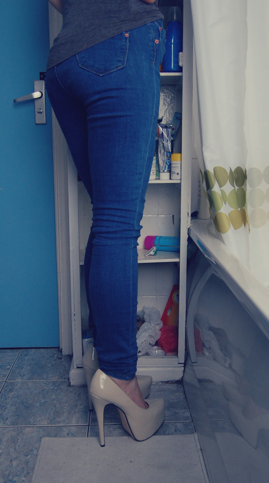 eakiffh:  MY SHOES CAME, awwww yeeeeuuuuuuuh :3 