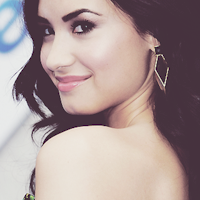 teamdiall:  15/50 Pictures of Demi Lovato