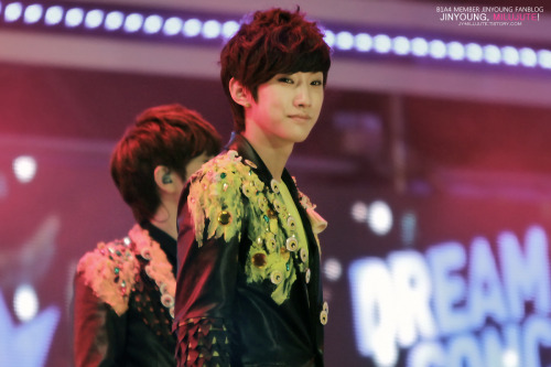 fuckyeahb1a4archive:  DO NOT EDIT. 