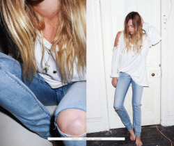 electric-wish:  t-hickshake:  idkaurl-lol:  love this look of just light jeans, a white loose top and nice necklace  yes   i love this so much 