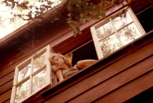 http://nudevintage.tumblr.com/post/23174209291