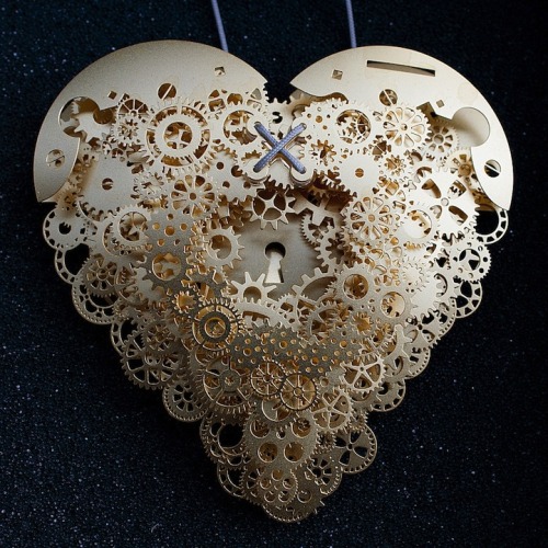 XXX gaksdesigns:  Intricate paper sculptures photo