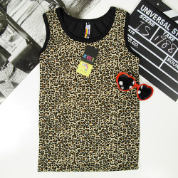 Killyourinspiration:  Jessiedress:  Manmademan:  Gqid:  Sohoeva Leopard Print Binder